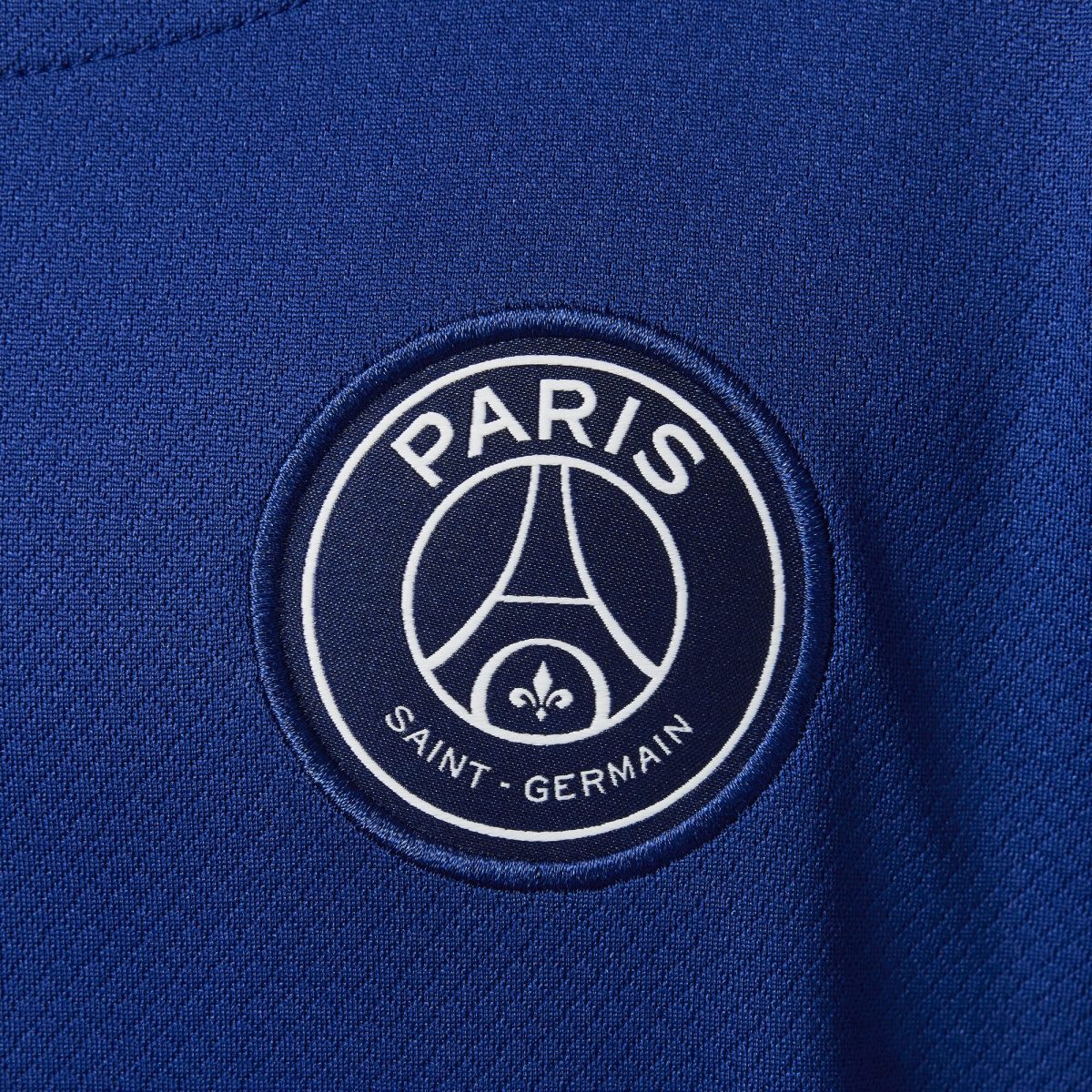 maillot fourth stadium psg jordan 2425 – manches longues – enfant Série | Maillots et Vêtements PSG Exclusifs sur PSG Shop