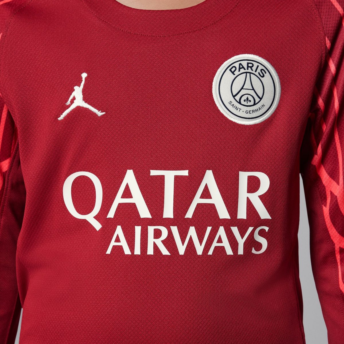 maillot gardien fourth stadium psg jordan 2425 – manches longues – enfant Série | Maillots et Vêtements PSG Exclusifs sur PSG Shop