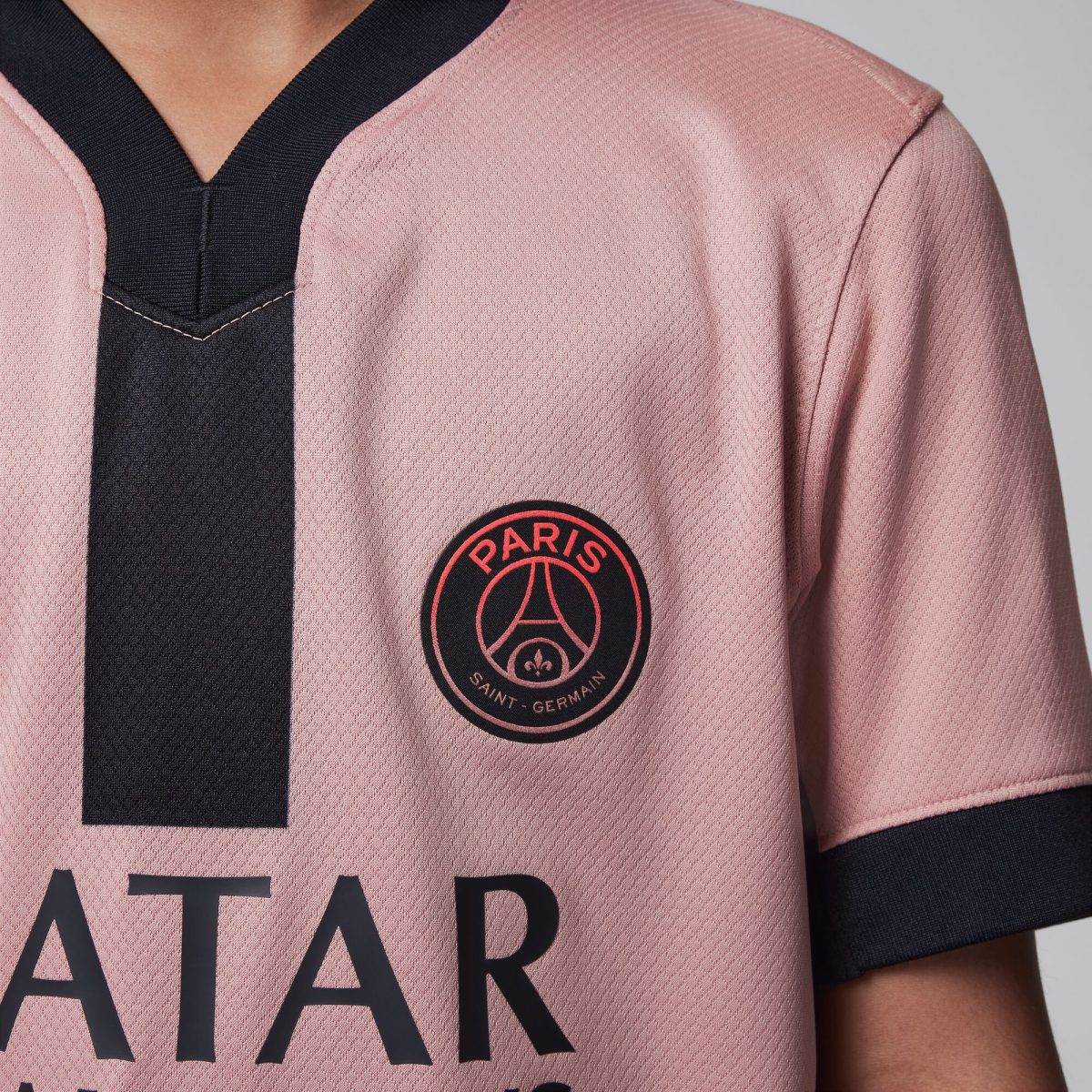 maillot third stadium psg jordan 2425 – enfant Série | Maillots et Vêtements PSG Exclusifs sur PSG Shop