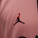 maillot third stadium psg jordan 2425 Série | Maillots et Vêtements PSG Exclusifs sur PSG Shop
