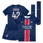 tenue domicile psg nike 2425 – jeune enfant avec flocage zague 42 Série | Maillots et Vêtements PSG Exclusifs sur PSG Shop