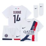 tenue exterieur psg nike 2425 – bebe avec flocage d.doue 14 Série | Maillots et Vêtements PSG Exclusifs sur PSG Shop