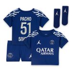 tenue fourth stadium psg jordan 2024-25 – bebe avec flocage pacho 51 Série | Maillots et Vêtements PSG Exclusifs sur PSG Shop