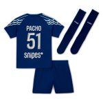tenue fourth stadium psg jordan 2024-25 – jeune enfant avec flocage pacho 51 Série | Maillots et Vêtements PSG Exclusifs sur PSG Shop