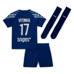 tenue fourth stadium psg jordan 2024-25 – jeune enfant avec flocage vitinha 17 Série | Maillots et Vêtements PSG Exclusifs sur PSG Shop