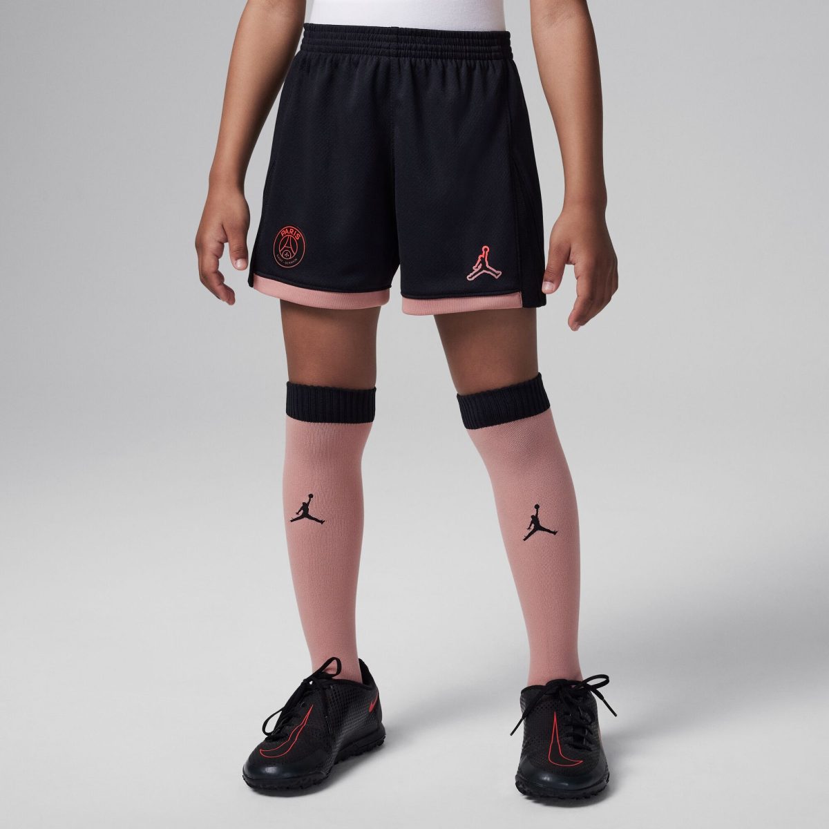 tenue third psg jordan 2425 – jeune enfant Série | Maillots et Vêtements PSG Exclusifs sur PSG Shop
